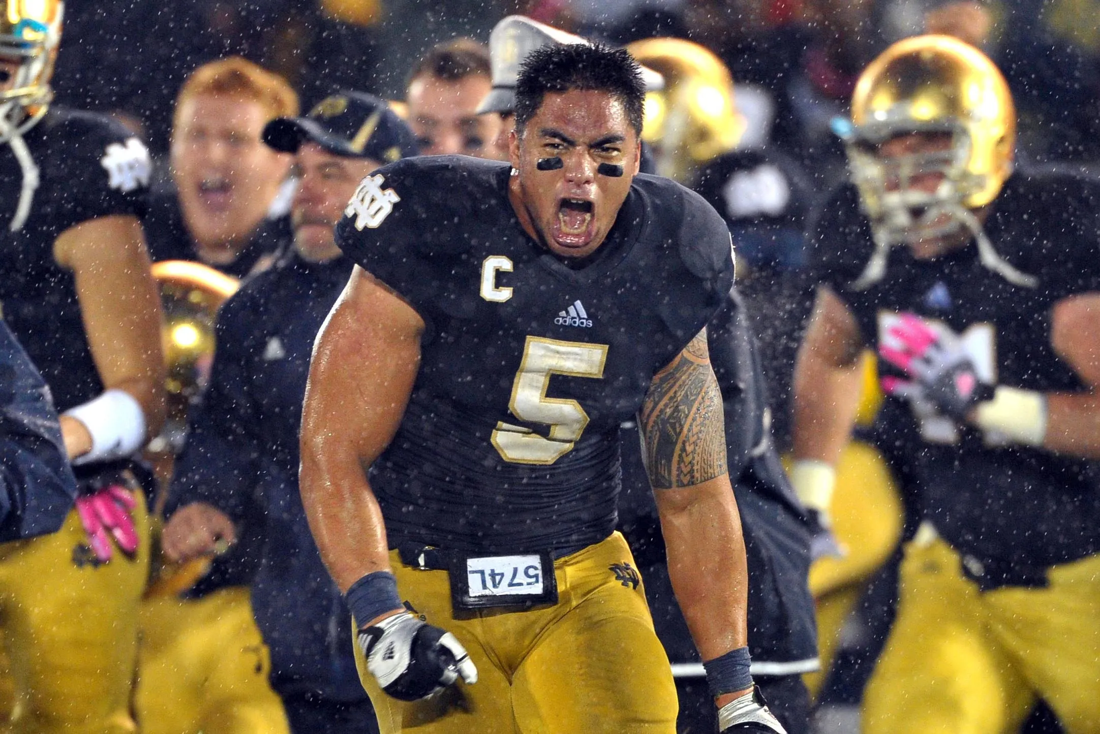 Notre Dame's Manti Te'o runs slow 40-yard dashes at NFL combine – The  Denver Post