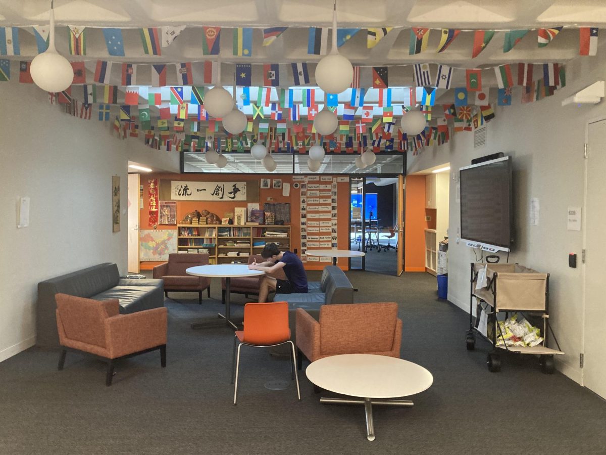 NEW SEATING. Couches were added to the language hallway for tenth graders.